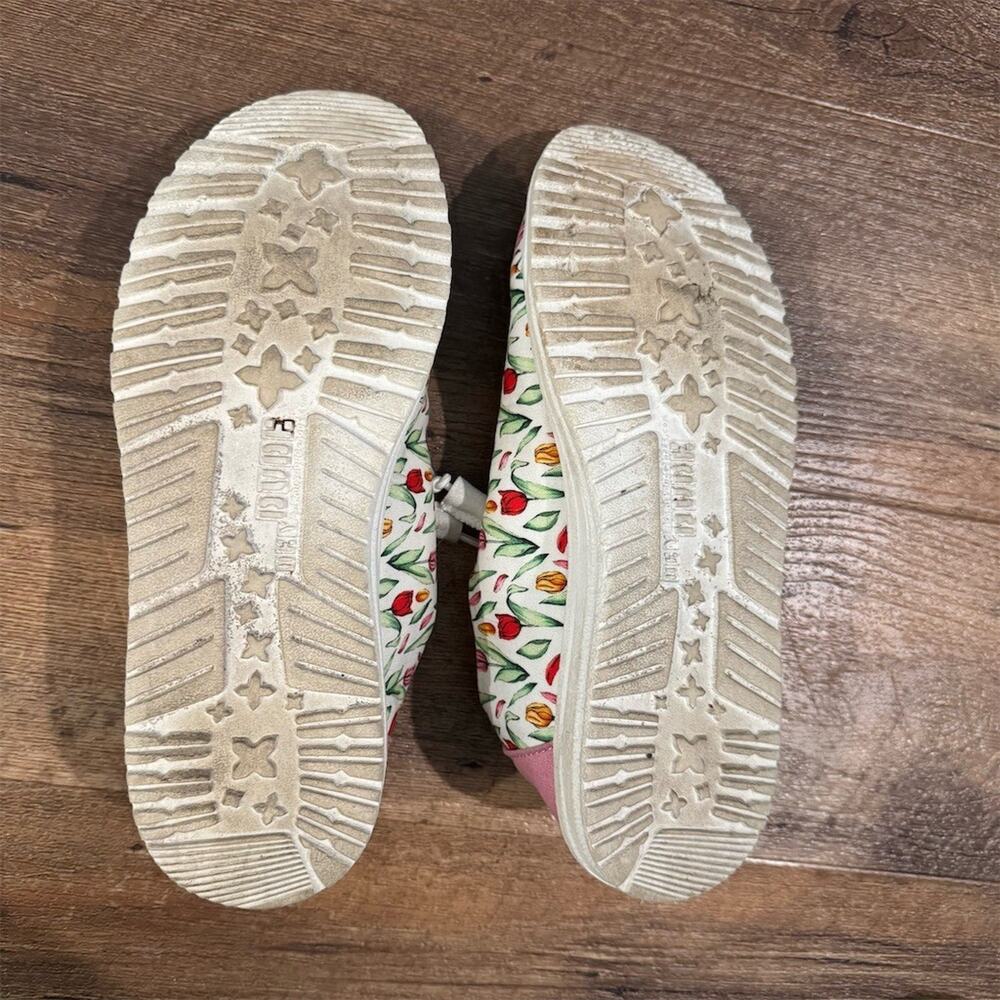 Hey Dude Wendy Slip-On Loafers Size 8 Tulip Bouquet Floral Print Pink Garden - Picture 6 of 12